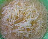 Foto langkah ke 1 dari resep Kentang mustofa (kering kentang kriuk).