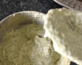 A picture of step 3 of Roti roll.