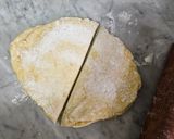 Foto del paso 11 de la receta: Tarta de carne casera con morrón, cebolla y hojas de remolacha