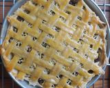 Foto langkah ke 5 dari resep Banana Crusty Pie.