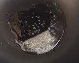 A picture of step 1 of Crunchy peanut puffed rice.