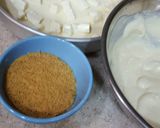 صورة لخطوة 3 من وصفة بسبوسه بالجبنه☕