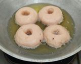 Foto langkah ke 1 dari resep Donat ubi ungu.