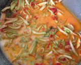 Foto langkah ke 5 dari resep Sambal Goreng Labu Siam.