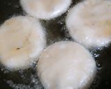 A picture of step 14 of Alo wali kachori😋.
