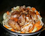 A picture of step 5 of Chicken Wings & Mushrooms Stew.