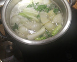 Foto del paso 3 de la receta: Sopa de pollo sabrosa y con pocos ingrendientes