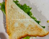 Foto langkah ke 2 dari resep Egg and Corn Sandwich.