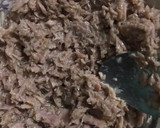 A picture of step 1 of Toast bread with sardine.
