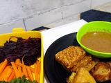 Pecel Bayam Merah Praktis