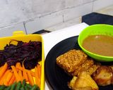 Foto langkah ke 3 dari resep Pecel Bayam Merah Praktis.