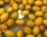 Une image de l'étape 1 de Kumquats confits.