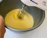 Foto langkah ke 3 dari resep Bolu Kukus Ubi Ungu.