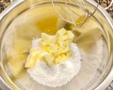 Foto del paso 4 de la receta: Pastel con manzanas, nueces y caramelo