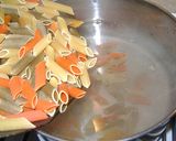 Foto del paso 6 de la receta: Fideos tricolor con camarones