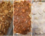A picture of step 5 of "Delicia" cake: with cookies, caramel, cream and banana! Argentina cake.