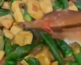 Foto langkah ke 6 dari resep Tumis cabe ijo tahu.