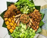 Foto langkah ke 5 dari resep Ayam Goreng Kelapa Parut (Lauk Pelengkap Nasi Liwet).