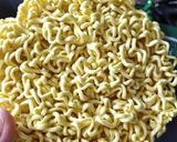 A picture of step 1 of Instant Noodle.