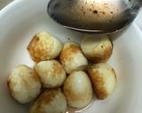 Hình bước làm 3 của món Trứng cút chiên mắm tỏi