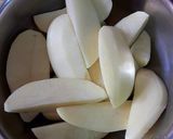 Foto del paso 4 de la receta: Tortilla de patatas con echalotes francesas confitadas