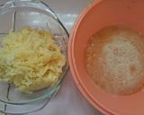 Foto langkah ke 2 dari resep Cheesy Potato fritter.
