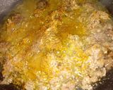 A picture of step 3 of Turmeric rice with minced meat and vegies.