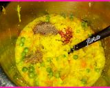 A picture of step 3 of Semolina cheese sticks.