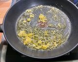 Une image de l'étape 9 de Omelette aux épinards, ail et tomates cerises.