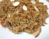 गुड़ गाजर वाले मीठे चावल (Gur Gajar wale meethe chawal recipe in hindi) रेसिपी चरण 5 फोटो