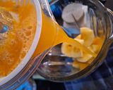 Foto del paso 2 de la receta: Licuado multifruta sin azúcar