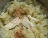 Foto del paso 1 de la receta: Puré con queso Messonier al pesto