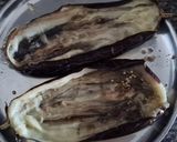 ওয়ালনাট স্টাফড এগপ্ল্যান্ট বোট (Walnut Stuffed Eggplant Boat recipe in Bengali) রেসিপির ধাপ 2 ছবি