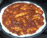 Foto del paso 3 de la receta: Pizza súper fácil❤️