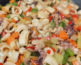 Foto del paso 2 de la receta: Arroz con calamar y verduras