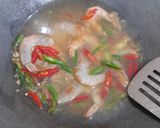 Foto langkah ke 4 dari resep Tauco Udang Telur Puyuh Jesslyn Orlane.