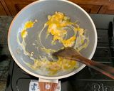 Foto langkah ke 1 dari resep Nasi Goreng Margarin Satset.