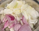 Foto del paso 1 de la receta: Sopa de cebolla