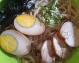 Foto langkah ke 5 dari resep Shoyu Ramen.