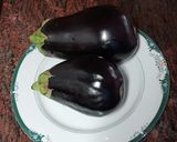 Foto del paso 1 de la receta: Berenjenas rellenas de bonito