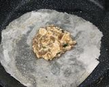 Foto langkah ke 2 dari resep Martabak Telur Mini.