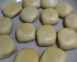 Foto langkah ke 10 dari resep Bakpia Pathok keju.