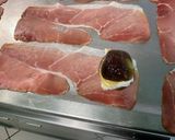 Une image de l'étape 4 de Ballotins de figues au miel, chèvre et jambon cru.