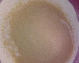 A picture of step 2 of Scones with cinnamon and apricot jam.
