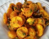 A picture of step 3 of Bhajia mwitu.