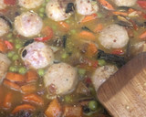 Foto del paso 4 de la receta: Albóndigas con setas en salsa de mostaza y soja