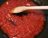 Langostines in a spicy tomato and prosecco sauce recipe step 2 photo