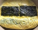 Foto langkah ke 4 dari resep Telur Gulung Nori.