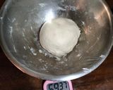 Foto langkah ke 2 dari resep Mushroom pizza.