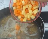 Foto langkah ke 5 dari resep Sup Jagung Kental.